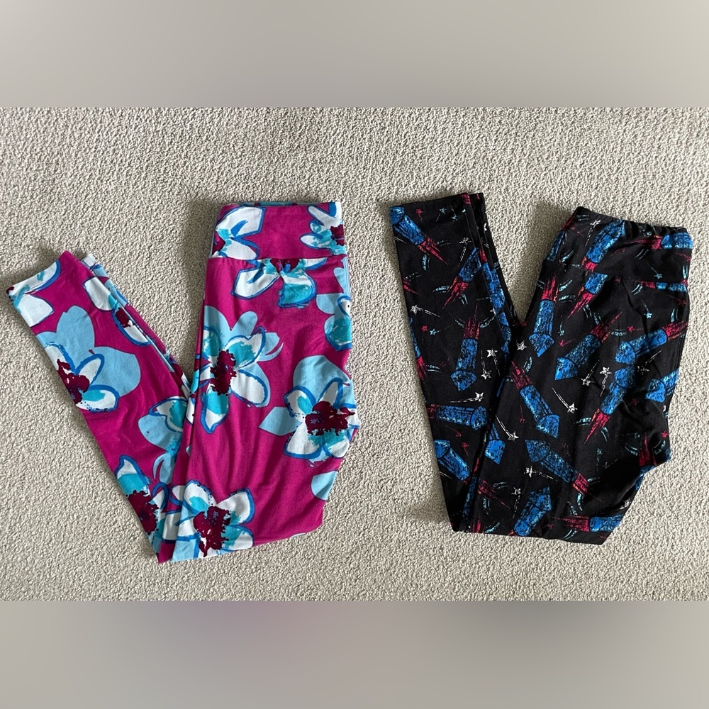 Set of 2 Lularoe OS Leggings